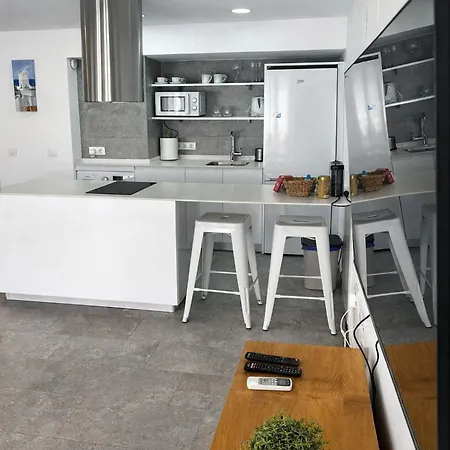 شقة Tres Carabelas Con Wifi Y Netflix كاديز