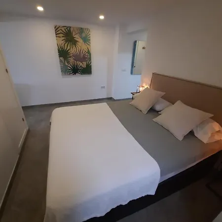 Tres Carabelas Con Wifi Y Netflix Apartment Cadiz