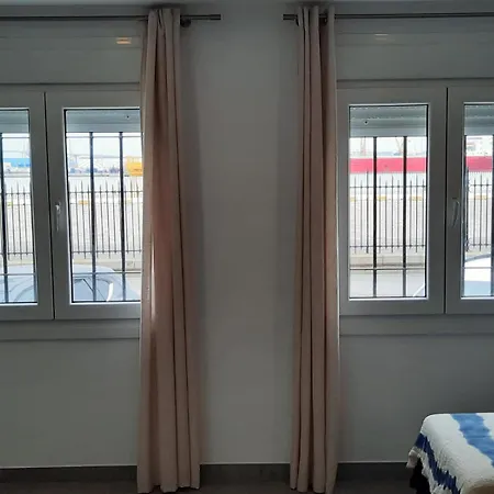 Tres Carabelas Con Wifi Y Netflix Apartment
